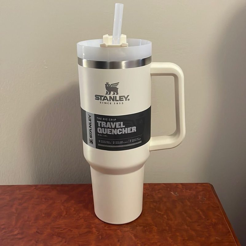 https://blainelux.com/wp-content/uploads/2023/09/Stanley-Other-Stanley-Tumbler-Travel-Quencher-40oz-Color-800x800.jpg